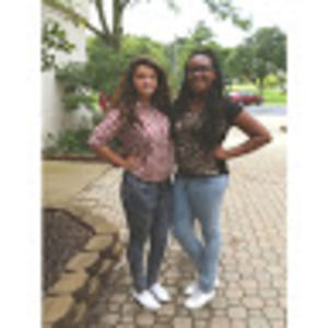 Meet your Posher, Mia